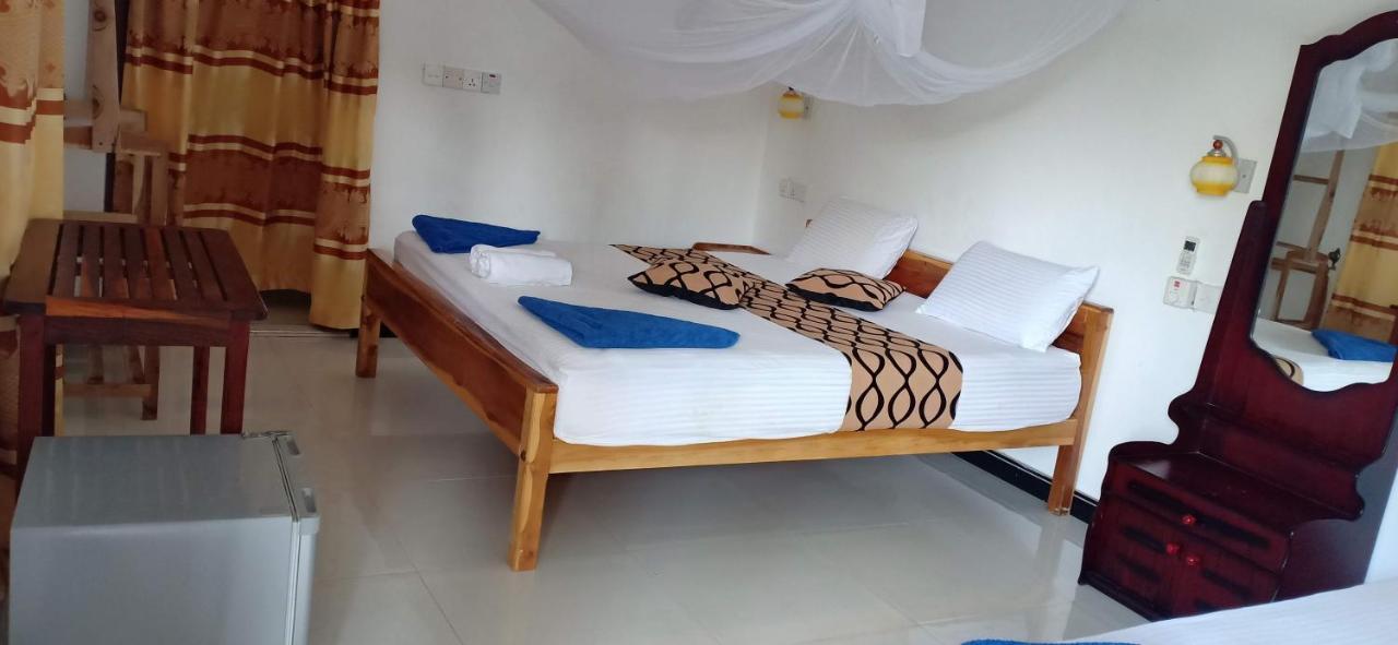 Surf & Sand Hotel Arugambay Arugam Bay Eksteriør billede